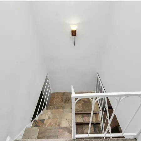 2Br Central Montrose Townhome Houston Exterior photo